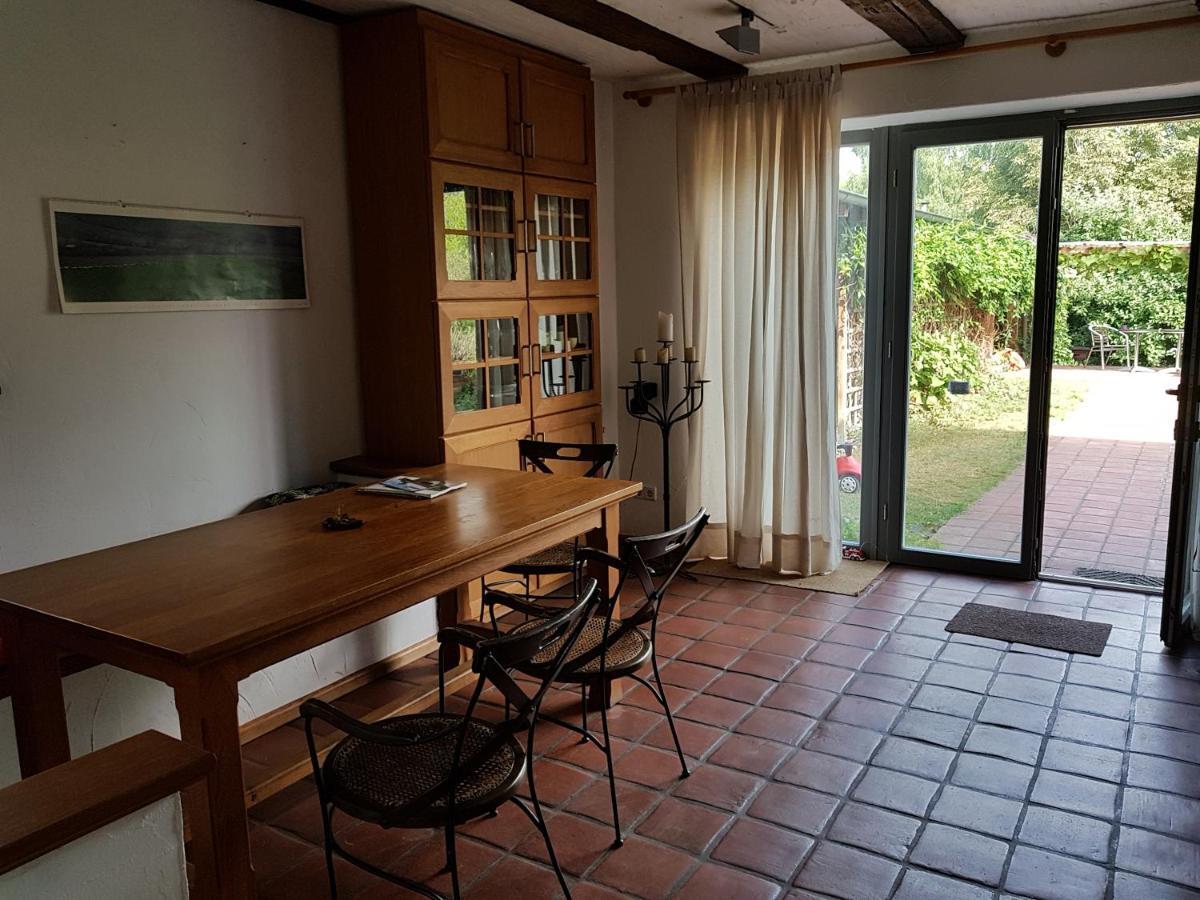Grosse Wohnung / Haushaelfte In Peetzig Am See Angermunde Esterno foto