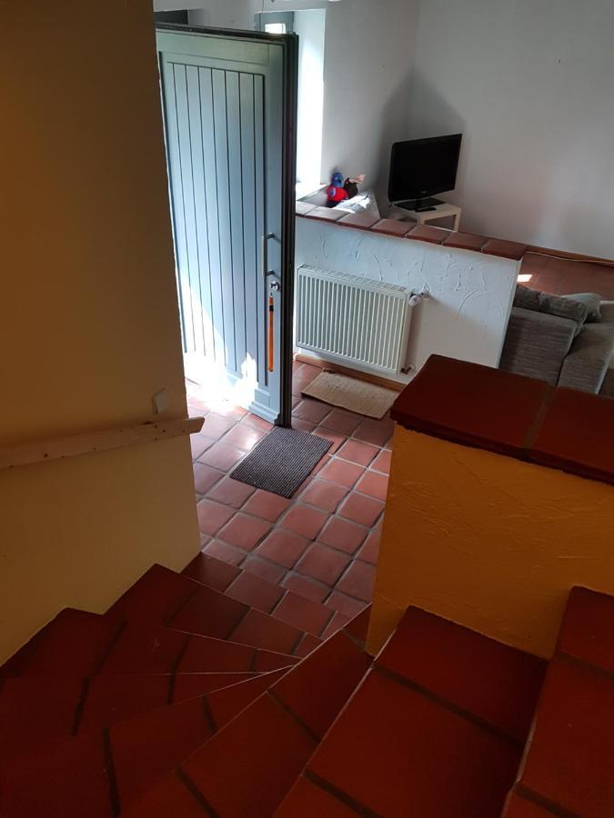 Grosse Wohnung / Haushaelfte In Peetzig Am See Angermunde Esterno foto