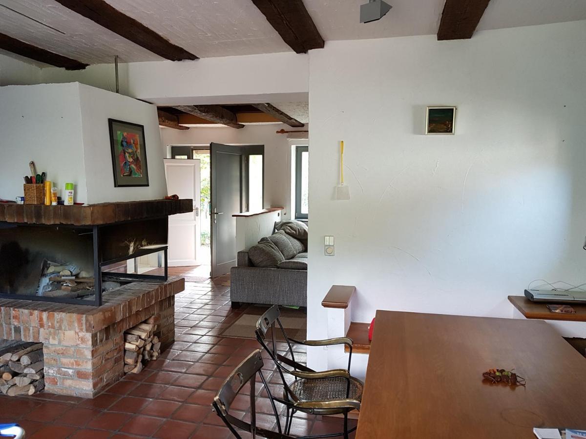 Grosse Wohnung / Haushaelfte In Peetzig Am See Angermunde Esterno foto
